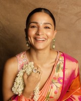 Alia Bhatt Images